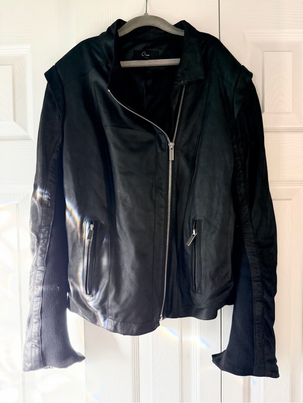 Aqua Genuine Black Leather Moto Jacket Size Small